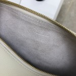 CELINE New Underarm Bag Model: 197443