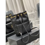 SAINT LAURENT  V型绗缝迷你水桶包型号：672609