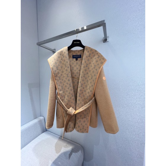 Louis Vuitton Cashmere Coat (Consult customer service to confirm size before placing a custom order)