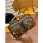 Louis Vuitton M80446