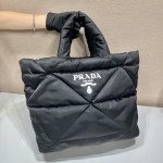 Prada tote bag 🎉1BG411 new