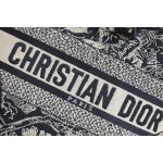 Dior Velvet Saddle Saddle Bag