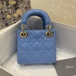 Dior Lady's new micro patent leather collection