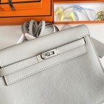 Kelly danse II 22cm evercolor calfskin pearl grey silver buckle