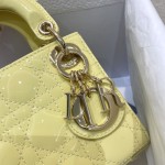 Dior Lady's new micro patent leather collection