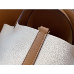 picotin18 cream white tc spelled sesame swift leather