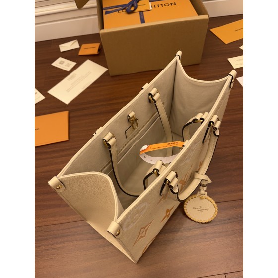 Louis Vuitton exclusive starting model: M45717