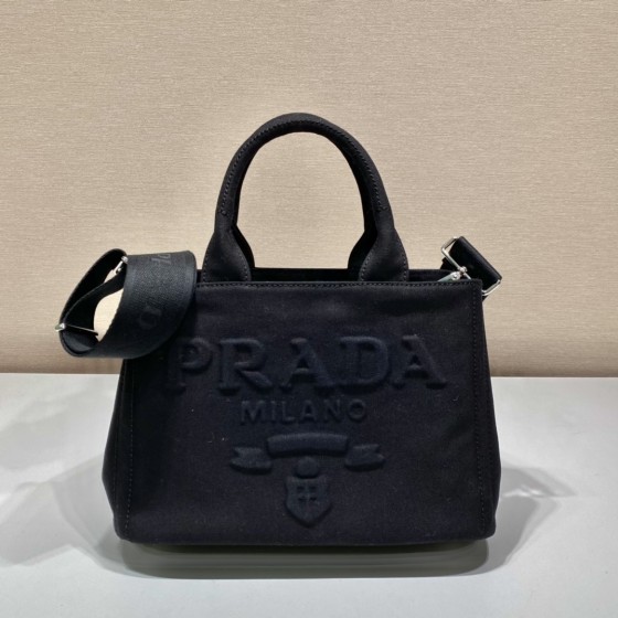 Prada three-dimensional large font mark 🎉 1BG439