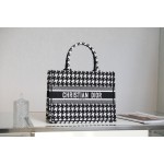 DIOR TOTE black bird check