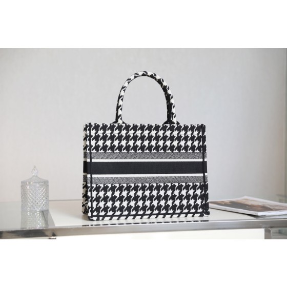 DIOR TOTE black bird check