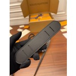 Louis Vuitton M45947