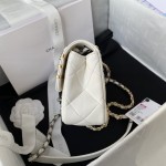 CHANEL Pearl Hairpin Micro Seal Bag Model. 2978