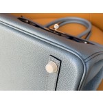 Birkin 25/30 Almond Green togo Skin