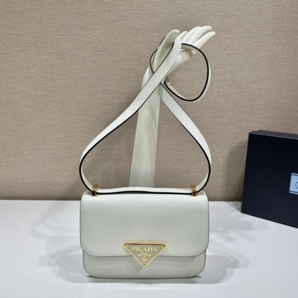 Prada flight attendant bag 🎉 1BD320