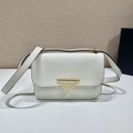 Prada flight attendant bag 🎉 1BD320