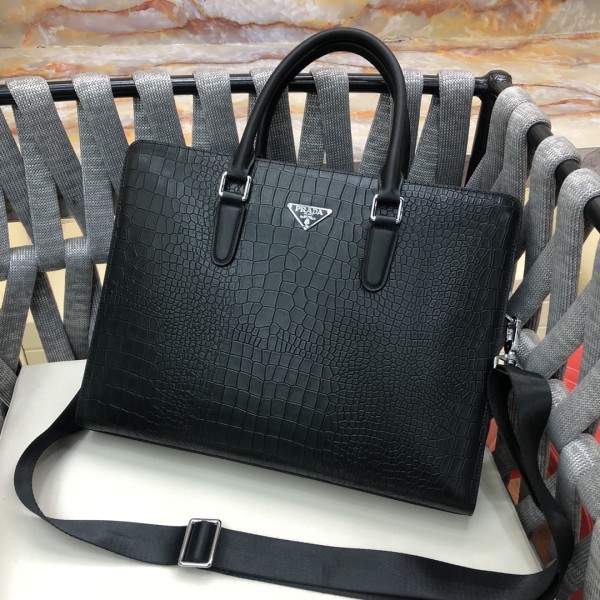 Prada-bag with combination lock