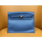 Kelly danse Prussian blue evercolor silver buckle