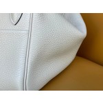 Lindy26 turtledove gray tc gold buckle