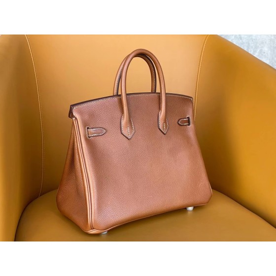 Birkin 25/30 Golden Brown Fubao leather is also the pelleted saddle leather