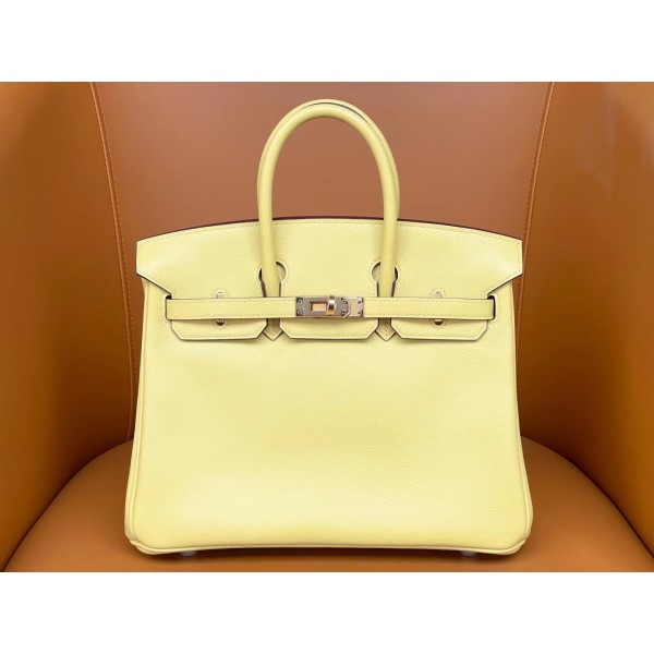 Birkin 25/30 Small chicken yellow swift skin gold buckle
