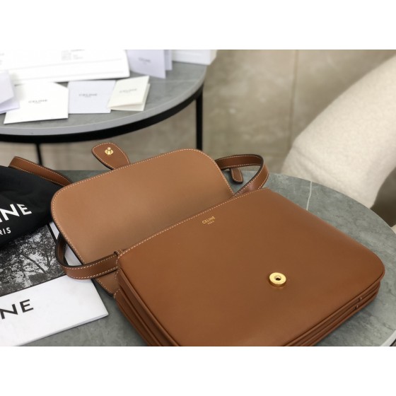 𝐂𝐇𝐀𝐍𝐄𝐋 Padlock Full Leather Bag Model: 196583