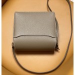 Roulis 19 elephant gray evercolor leather gold buckle