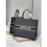 DIOR TOTE Blue D❤ Large