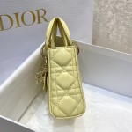 Dior Lady's new micro collection