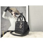 Dior five grid sheepskin black silver buckle 6605