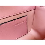 Valentino calfskin handbag 👜underarm bag Model: 1133 Decorative metal