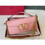 Valentino calfskin handbag 👜underarm bag Model: 1133 Decorative metal