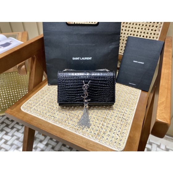 SAINT LAURENT #𝐊𝐚𝐭𝐞 20𝐜𝐦#474366 Original crocodile leather