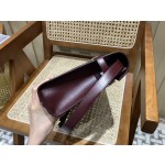 SAINT LAURENT 𝑴𝒂𝒏𝒉𝒂𝒕𝒕𝒂𝒏 〈Original leather version〉#579271