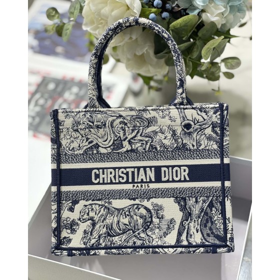 DIOR TOTE blue tiger embroidery
