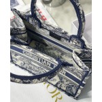DIOR TOTE blue tiger embroidery