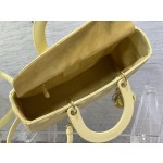 DIOR Lady's latest flip sheepskin seven compartments