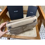 SAINT LAURENT  𝐍𝐢𝐤𝐢 28𝐜𝐦 #633158