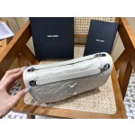 SAINT LAURENT  𝐍𝐢𝐤𝐢 28𝐜𝐦 #633158