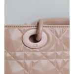 Dior Lady D-Joy is a classic style of the Goliath Bible