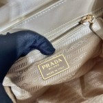 Prada vintage🎉1BH608