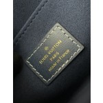 Louis Vuitton M59631