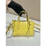 Prada mini shopping bag 🎉 1BA357