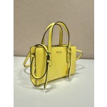 Prada mini shopping bag 🎉 1BA357