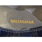 BALENCIAGA 𝐇𝐨𝐮𝐫𝐠𝐥𝐚𝐬𝐬 𝐗𝐒 crocodile-textured cowhide
