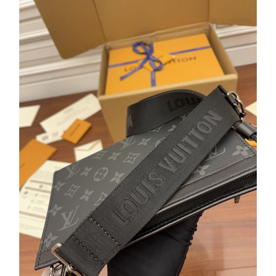 Louis Vuitton M81124