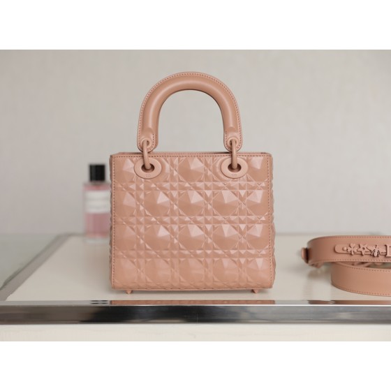 LADY DIOR diamond vine check four compartments DR-091