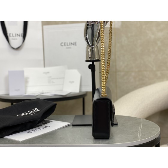 CELINE Embossed Arc de Triomphe Underarm Bag Model: 199243