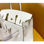 Bk25 epsom Cream White Outer Seam Silver Button