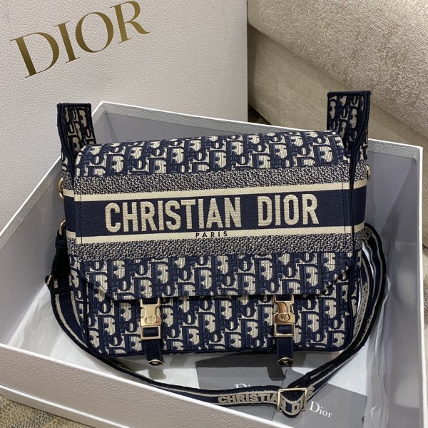 DIOR latest messenger bag