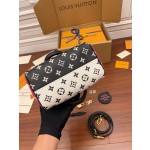 Louis Vuitton M46088
